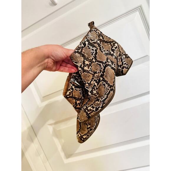 Snake Ankle Booties Size 8 1/2 - Picture 1 of 6